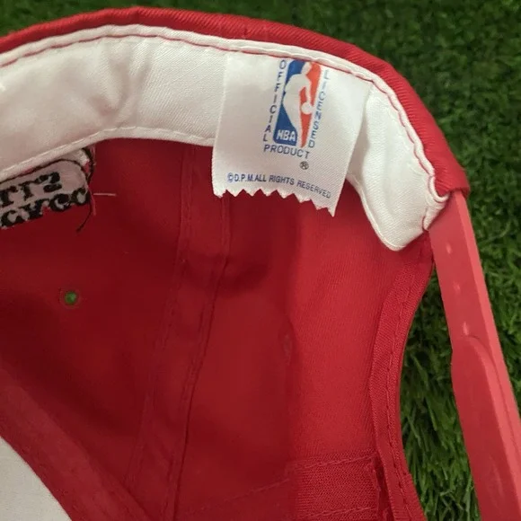 Vintage Chicago Bulls Youngan NBA Officially Licensed Snapback Hat Cap Rare